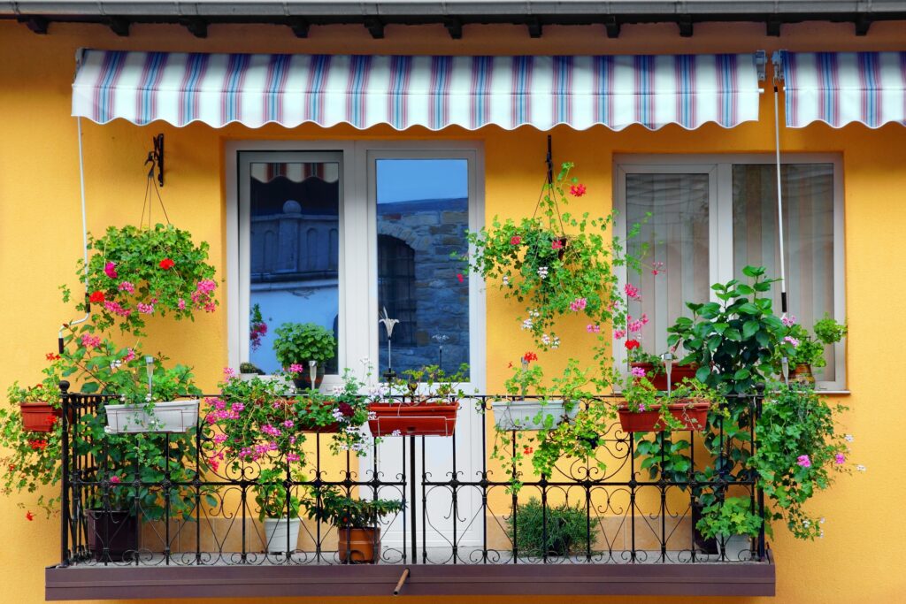 differenza tra balcone e poggiolo