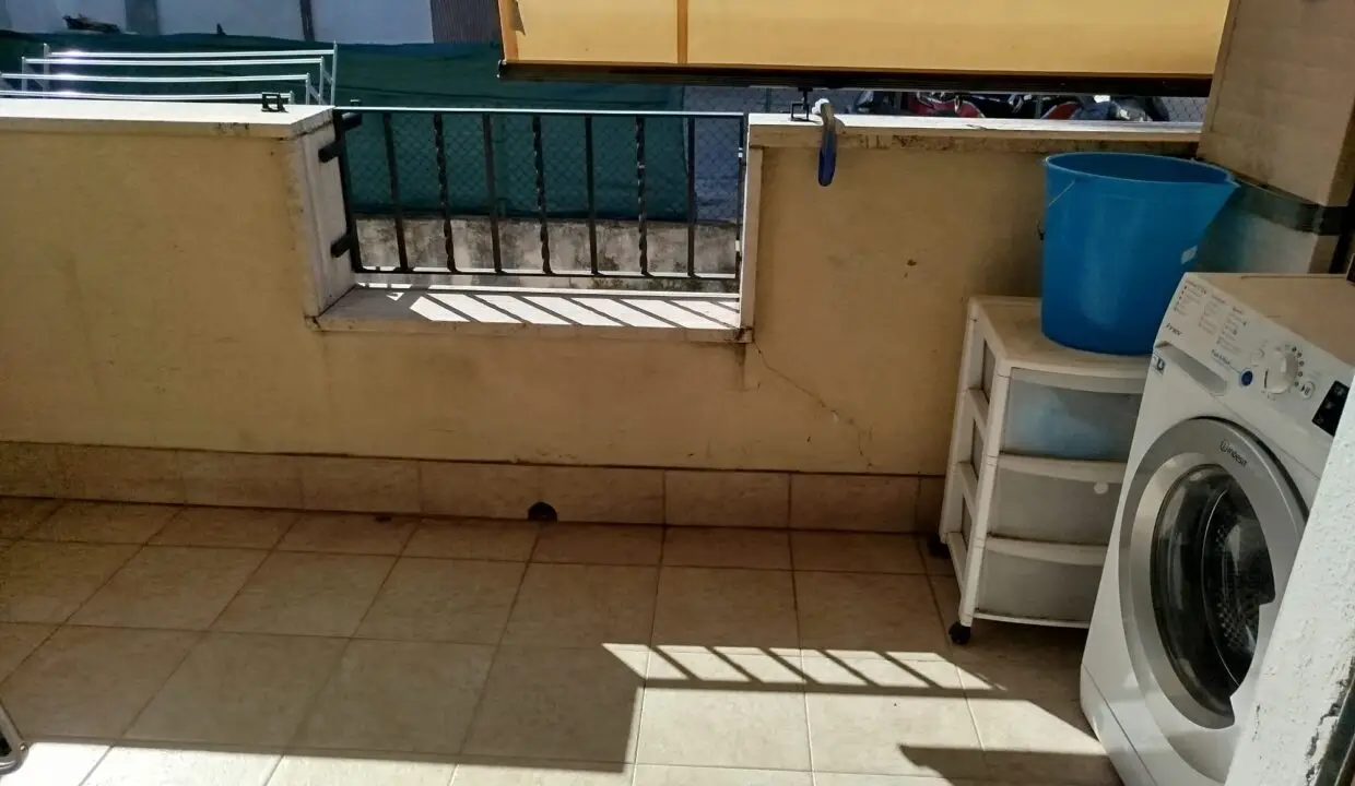 12. Balcone