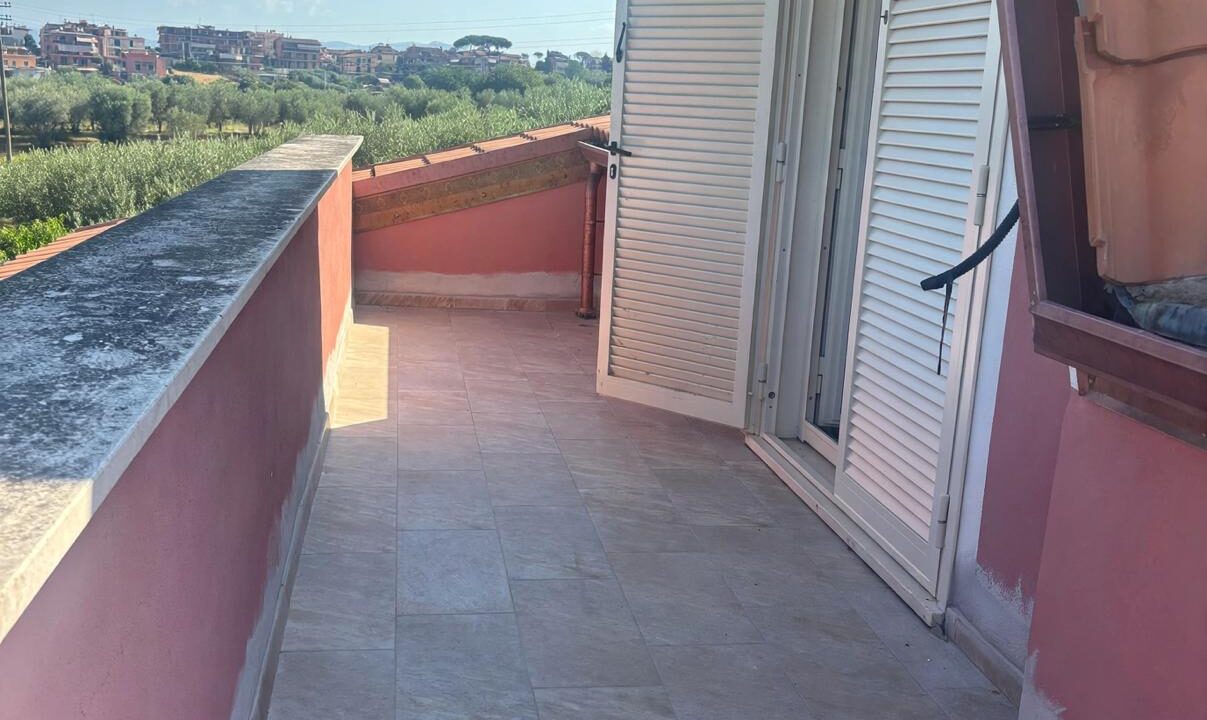 17. Terrazzo